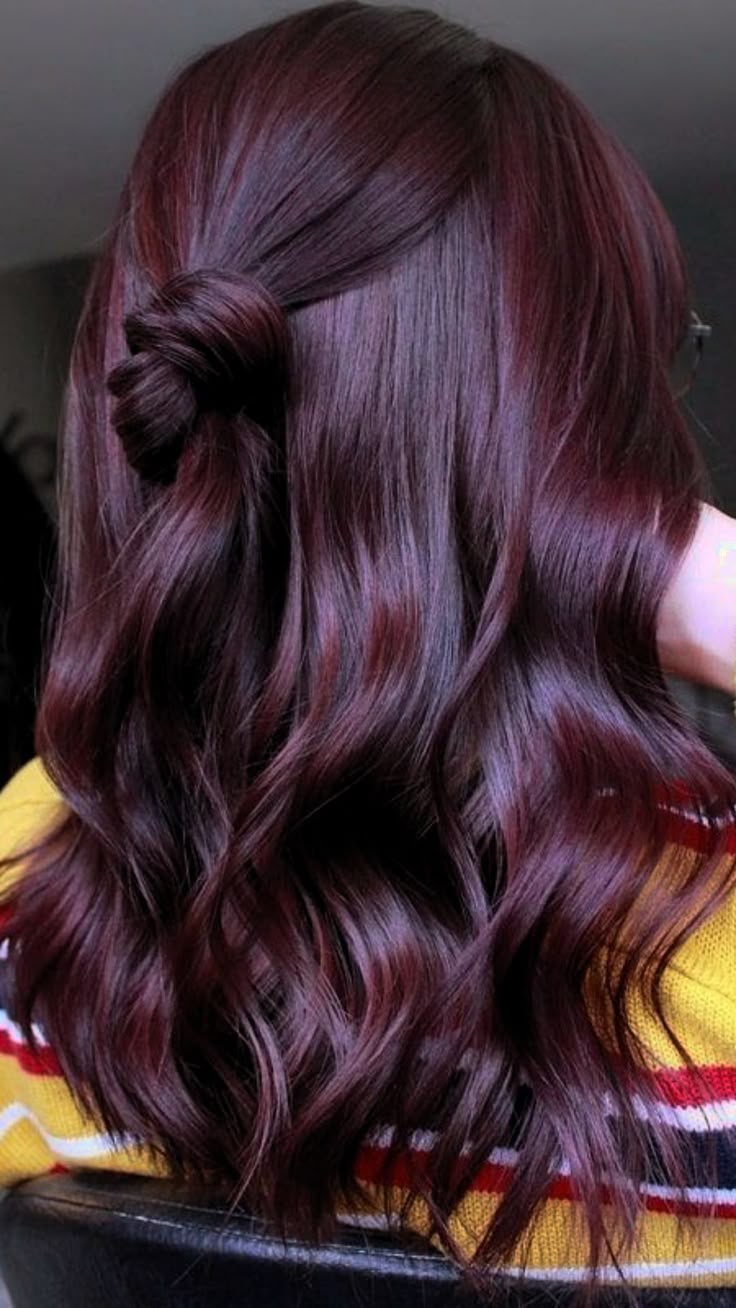 dark red hair